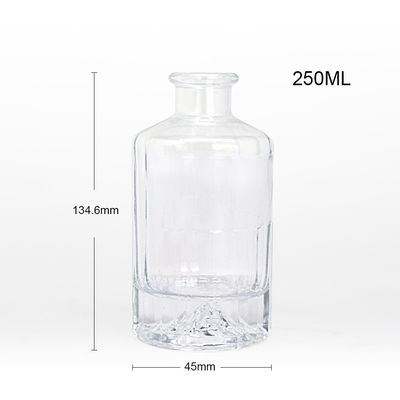Garrafas de álcool OEM/ODM aceitáveis para Vodka Whisky Rum Gin Brandy em diferentes tamanhos