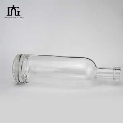 OEM/ODM aceitável garrafas de vidro transparentes de 500 ml e 700 ml para bebidas alcoólicas