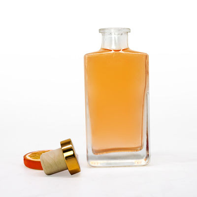 Garrafa de vidro com tampa de parafuso de 700 ml para licores e bebidas