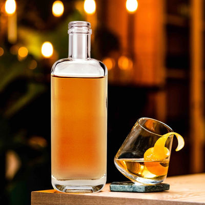 375 ml 500 ml 750 ml Borracha clara Vazia Vodka Whisky Gin Aspecto Vidro Garrafas de licor com cortiça