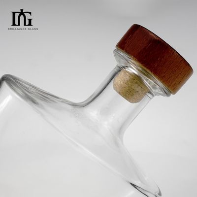 Garrafas de vinho de vidro de 750 ml com tampas de cortiça e selos