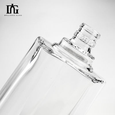 250ml/500ml/700ml/750ml Quadrado garrafa de uísque de licor com cortiça espessura de vidro pesado fundo