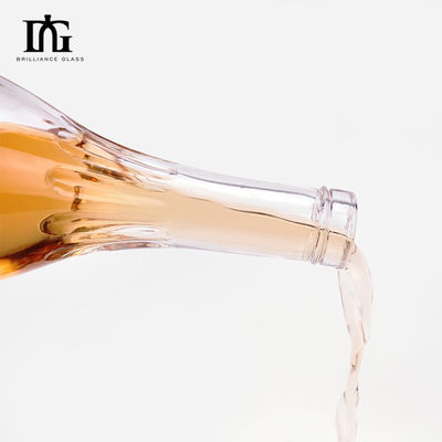 700 ml de forma redonda bebidas alcoólicas vodka gin tequila whisky garrafa de vidro com cortiça e fundo grosso