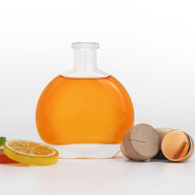 Garrafa de vidro de 500 ml gravada para gin e brandy de rum final em forma única