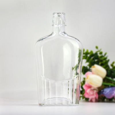 750 ml/1000 ml Garrafa de vidro para bebidas alcoólicas Whisky Rum Gin Tequila Brandy Corcador gravado
