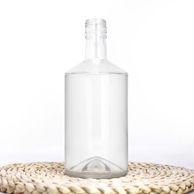 Garrafa de vidro transparente para bebidas alcoólicas Tipo de vedação CORK OEM/ODM Aceitável 700ml