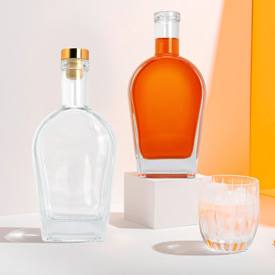 Whisky Liquor Gin Rum Vodka Garrafa de vidro com rolha de vidro 450ml 700ml 750ml Material do colarinho