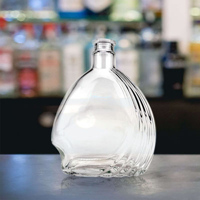 Manuseio da superfície de gravação Garrafa de vidro vazia em forma de 500 ml para champanhe