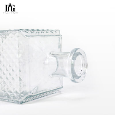 Tipo de vedação Garrafa 700ml 375ml 500ml Garrafa de vidro para uísque Liquor Vodka quadrada