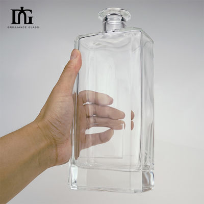 Garrafa de bebida de vidro quadrado 250 ml/500 ml/700 ml/750 ml para beber Vodka Whisky Gin