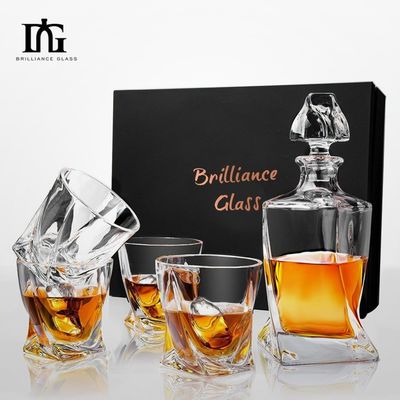 Em forma de 500 ml/700 ml/750 ml Capacidade líquidos vazios claros Bebidas Garrafas de vidro para gin